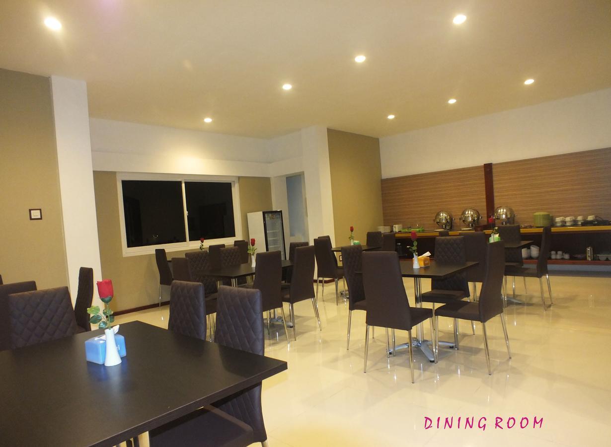 Zamrud Malioboro Hotel Yogyakarta Exterior foto